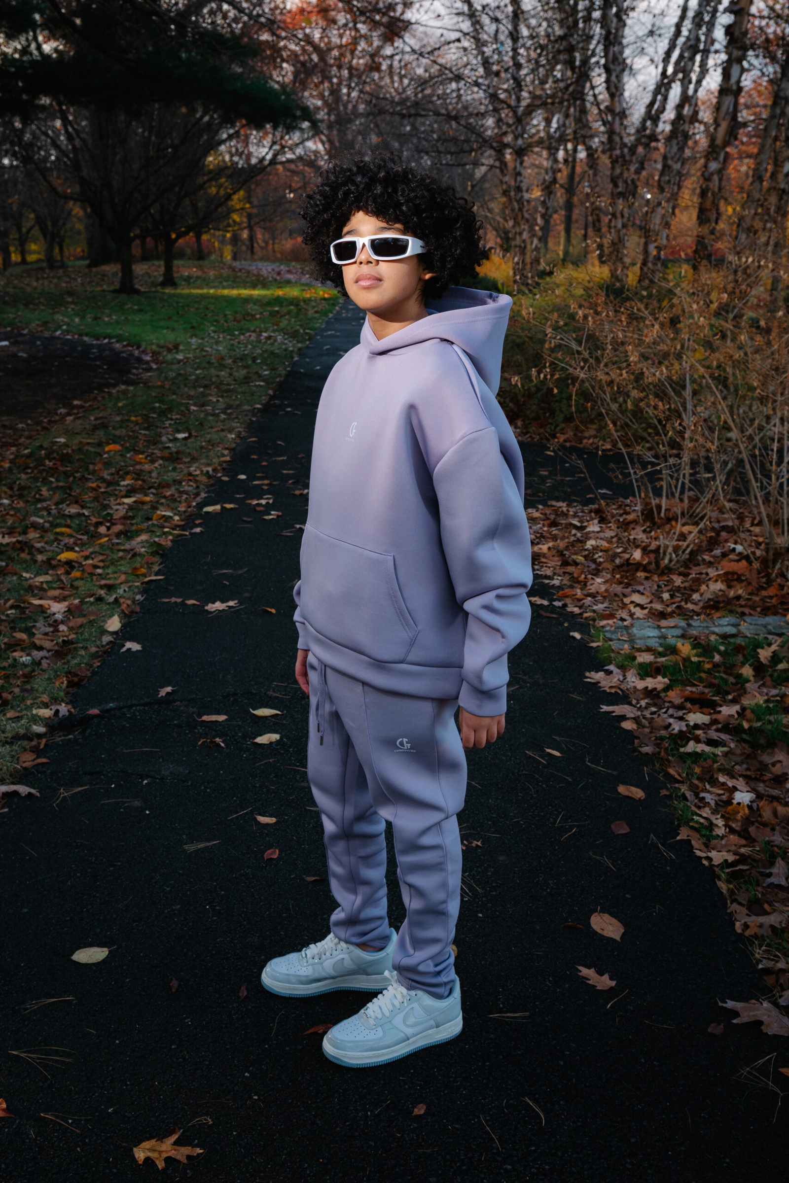 1. Cozy lavender hoodie and joggers set for fall fashion, outdoor casual style, youth streetwear, and comfortable sportswear perfect for autumn walks and leisure activities.