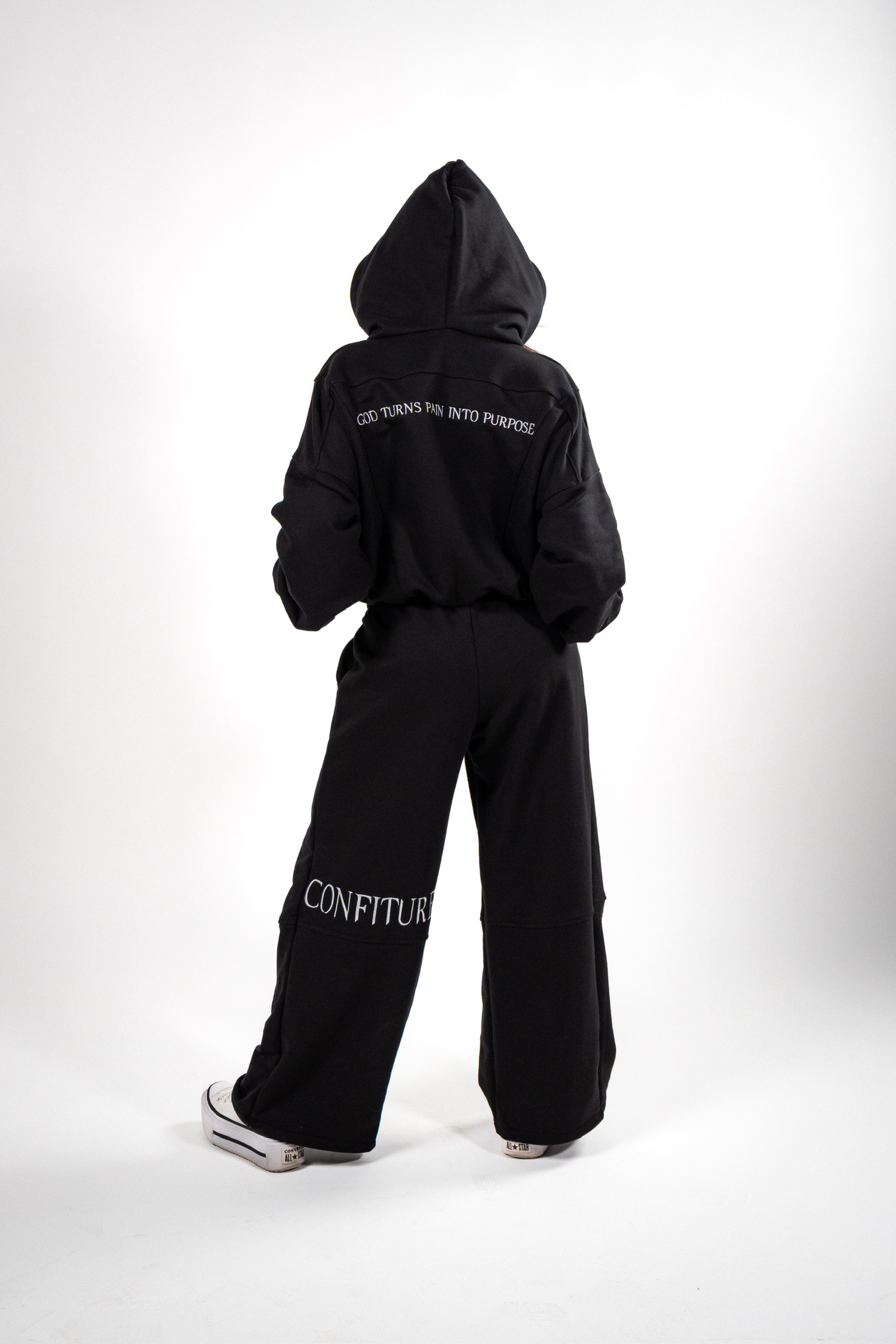 PURPOSE OVERSIZED SET – CLASSIC BLACK (WOMAN) - Image 4