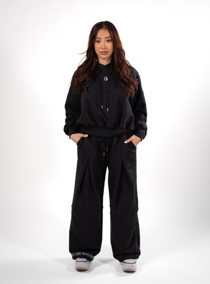 PURPOSE OVERSIZED SET – CLASSIC BLACK (WOMAN)